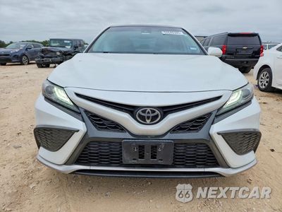 Piąte zdjęcie samochodu w środku: 2021 TOYOTA CAMRY XSE VIN:4T1K61AK7MU559262 - miniatura