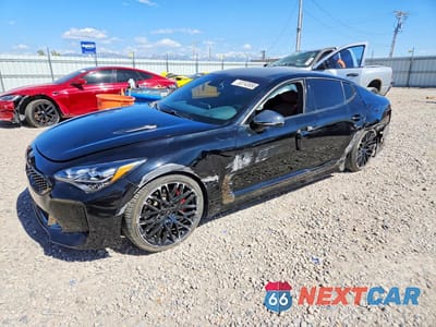 2020 KIA STINGER GT KNAE35LC6L6074876 - główne zdjęcie licytacji z USA - miniatura