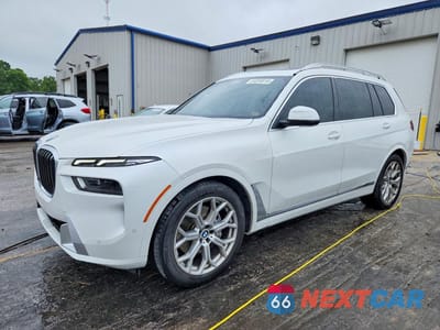 2023 BMW X7 XDRIVE40I 5UX23EM00P9R11019 - główne zdjęcie licytacji z USA - miniatura