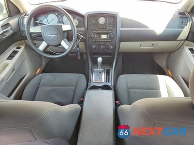 Zdjęcie 8 z 12 samochodu: 2007 CHRYSLER 300 VIN:2C3LA43RX7H804652 - miniatura