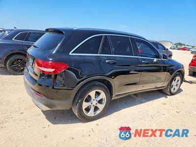 Trzecie zdjęcie samochodu z tyłu: 2016 MERCEDES-BENZ GLC 300 VIN:WDC0G4JB9GF011633 - miniatura