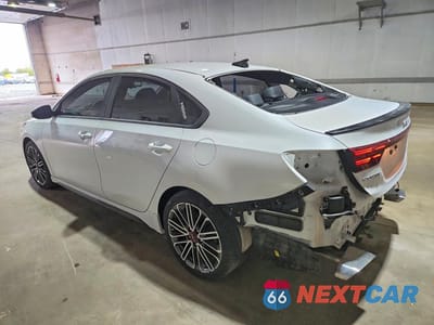 Drugie zdjęcie samochodu z przodu: 2023 KIA FORTE GT VIN:3KPF44AC1PE636345 - miniatura