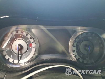 Zdjęcie 9 z 12 samochodu: 2019 CHRYSLER 300 S VIN:2C3CCABG8KH682794 - miniatura