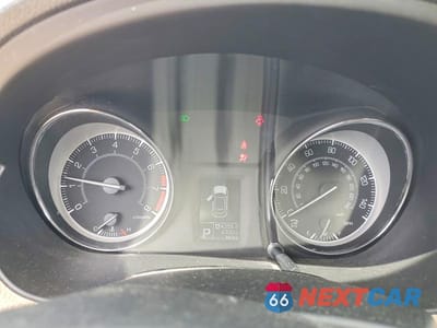 Zdjęcie 9 z 13 samochodu: 2011 SUZUKI KIZASHI SE VIN:JS2RF9A31B6110791 - miniatura