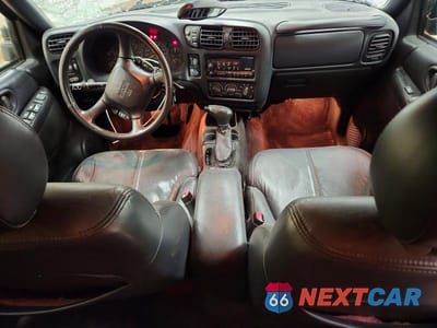 Zdjęcie 8 z 13 samochodu: 2000 GMC JIMMY / ENVOY VIN:1GKDT13W6Y2263581 - miniatura
