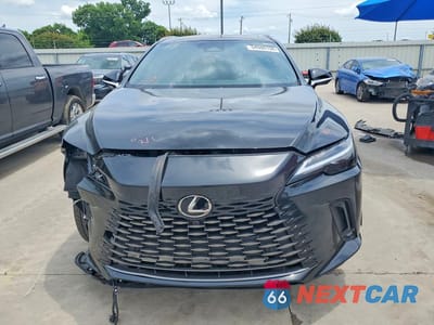 Piąte zdjęcie samochodu w środku: 2025 LEXUS RX 350 PREMIUM VIN:JTJCHMAA5S2033794 - miniatura