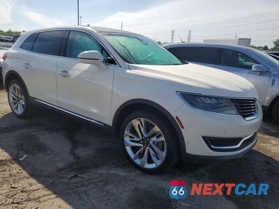 Czwarte zdjęcie samochodu z boku: 2016 LINCOLN MKX BLACK LABEL VIN:2LMPJ9JP6GBL79199 - miniatura
