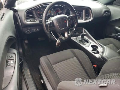 Zdjęcie 8 z 12 samochodu: 2019 DODGE CHALLENGER SXT VIN:2C3CDZAGXKH649888 - miniatura