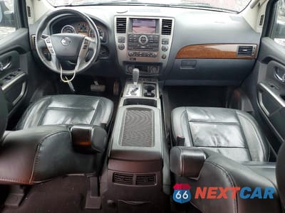 Zdjęcie 8 z 13 samochodu: 2015 NISSAN ARMADA SL VIN:5N1AA0ND1FN623227 - miniatura