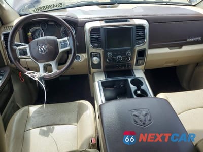 Zdjęcie 8 z 12 samochodu: 2014 RAM 1500 LARAMIE VIN:1C6RR6NM1ES319888 - miniatura
