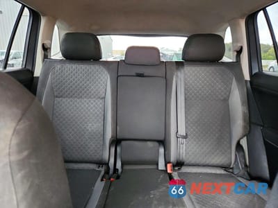 Zdjęcie 10 z 14 samochodu: 2018 VOLKSWAGEN TIGUAN S VIN:3VV1B7AX2JM065855 - miniatura