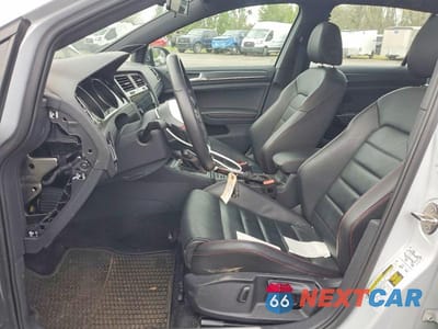 Zdjęcie 7 z 12 samochodu: 2019 VOLKSWAGEN GTI S VIN:3VW6T7AU9KM032521 - miniatura