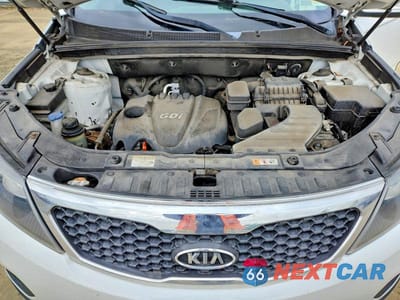 Zdjęcie 12 z 13 samochodu: 2013 KIA SORENTO LX VIN:5XYKT3A6XDG394935 - miniatura