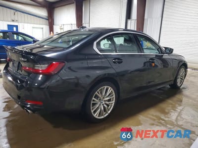 Trzecie zdjęcie samochodu z tyłu: 2024 BMW 330XI VIN:3MW89FF05R8E83519 - miniatura