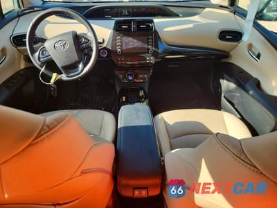 Zdjęcie 8 z 12 samochodu: 2020 TOYOTA PRIUS XLE VIN:JTDKARFU1L3113091 - miniatura