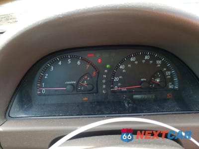 Zdjęcie 9 z 13 samochodu: 2002 TOYOTA CAMRY LE V6 VIN:4T1BF32K32U023416 - miniatura