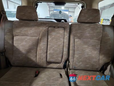 Zdjęcie 10 z 13 samochodu: 2003 HONDA CR-V LX VIN:JHLRD68463C011368 - miniatura