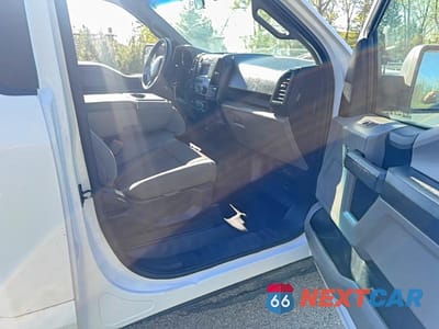 Piąte zdjęcie samochodu w środku: 2018 FORD F150 VIN:1FTMF1EB7JKD39070 - miniatura