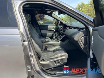 Piąte zdjęcie samochodu w środku: 2021 LAND ROVER RANGE ROVER VELAR R-DYNAMIC S VIN:SALYT2EX7MA311302 - miniatura