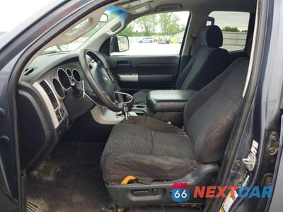 Zdjęcie 7 z 12 samochodu: 2008 TOYOTA TUNDRA GRADE VIN:5TBBV54158S502045 - miniatura