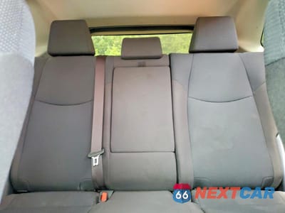 Zdjęcie 10 z 13 samochodu: 2019 TOYOTA RAV4 LE VIN:JTMH1RFV2KD011133 - miniatura