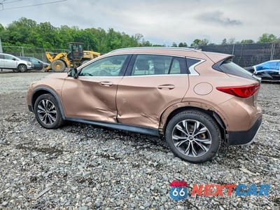 Drugie zdjęcie samochodu z przodu: 2018 INFINITI QX30 PREMIUM VIN:SJKCH5CR2JA047018 - miniatura