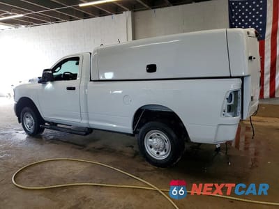 Drugie zdjęcie samochodu z przodu: 2023 RAM 2500 TRADESMAN VIN:3C6MR5AJ4PG605194 - miniatura