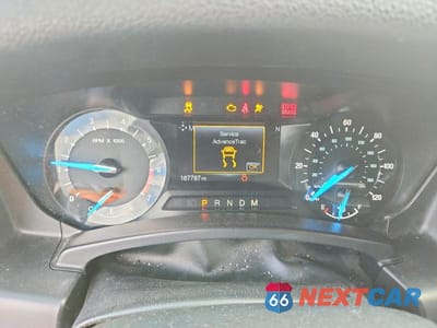 Zdjęcie 9 z 13 samochodu: 2017 FORD EXPEDITION XLT VIN:1FMJU1HT1HEA55984 - miniatura