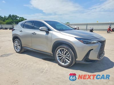Czwarte zdjęcie samochodu z boku: 2025 LEXUS NX 350 PREMIUM VIN:2T2GGCEZ7SC082557 - miniatura