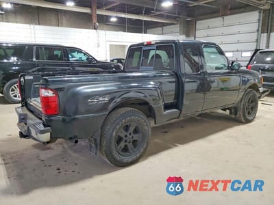 Trzecie zdjęcie samochodu z tyłu: 2002 FORD RANGER SUPER CAB VIN:1FTZR45EX2PA44574 - miniatura