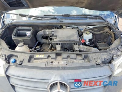 Zdjęcie 12 z 13 samochodu: 2019 MERCEDES BENZ SPRINTER 2500 DELIVERY VAN VIN:WD4PF0CD7KP101743 - miniatura