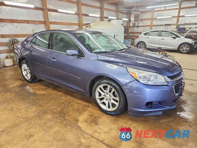 Czwarte zdjęcie samochodu z boku: 2015 CHEVROLET MALIBU 1LT VIN:1G11C5SL4FF276857 - miniatura