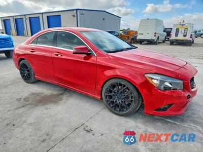 Czwarte zdjęcie samochodu z boku: 2016 MERCEDES-BENZ CLA 250 VIN:WDDSJ4EB9GN362693 - miniatura