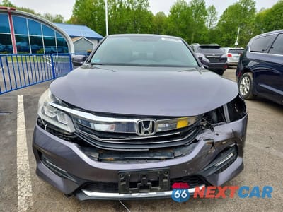 Piąte zdjęcie samochodu w środku: 2016 HONDA ACCORD EX VIN:1HGCR2F77GA209924 - miniatura
