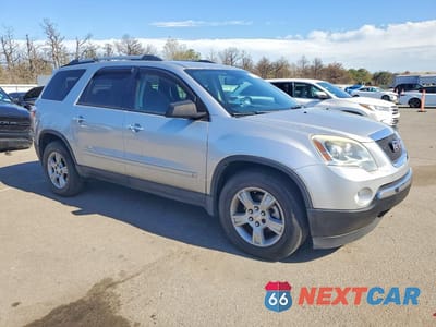 Czwarte zdjęcie samochodu z boku: 2010 GMC ACADIA VIN:1GKLVLED9AJ108905 - miniatura