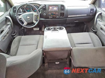 Zdjęcie 8 z 12 samochodu: 2013 CHEVROLET SILVERADO K1500 LT VIN:3GCPKSE7XDG360209 - miniatura