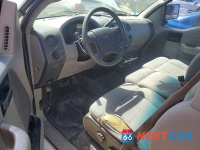 Zdjęcie 8 z 13 samochodu: 2005 FORD F150 VIN:1FTRF12285NC04551 - miniatura