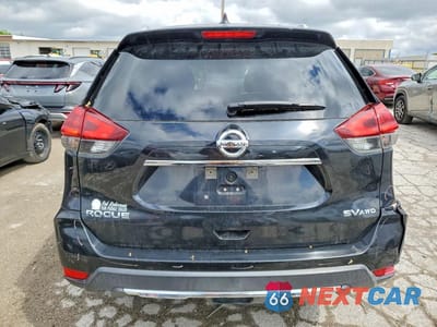 Zdjęcie 6 z 13 samochodu: 2018 NISSAN ROGUE SV VIN:KNMAT2MV7JP591773 - miniatura