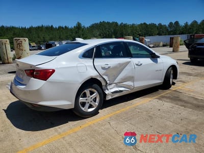 Trzecie zdjęcie samochodu z tyłu: 2024 CHEVROLET MALIBU LT VIN:1G1ZD5ST4RF116806 - miniatura