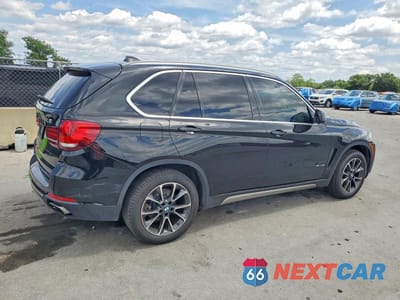 Trzecie zdjęcie samochodu z tyłu: 2018 BMW X5 SDRIVE35I VIN:5UXKR2C53J0Z17967 - miniatura