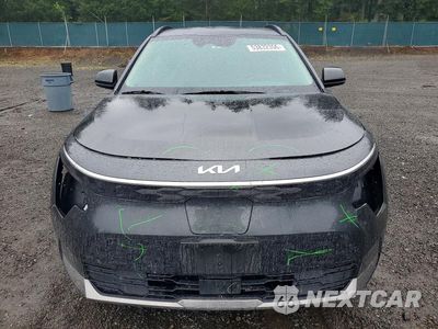Piąte zdjęcie samochodu w środku: 2024 KIA NIRO WIND VIN:KNDCR3L15R5091548 - miniatura