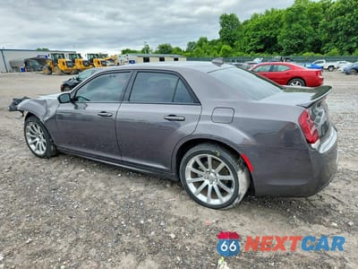 Drugie zdjęcie samochodu z przodu: 2021 CHRYSLER 300 S VIN:2C3CCABT3MH629971 - miniatura