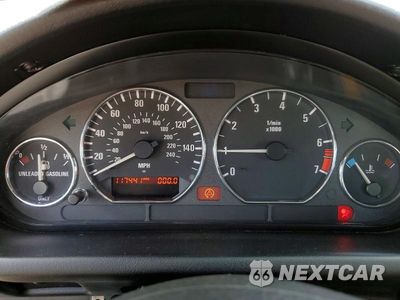 Zdjęcie 9 z 12 samochodu: 2000 BMW Z3 VIN:WBACH9341YLM92196 - miniatura