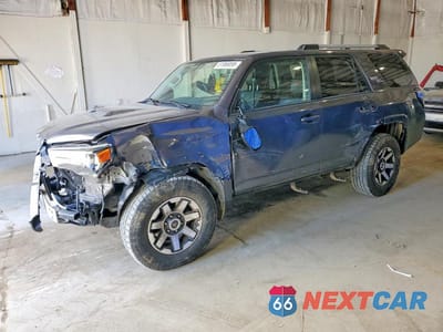 2017 TOYOTA 4RUNNER TRD OFF-ROAD PREMIUM JTEBU5JR2H5465428 - główne zdjęcie licytacji z USA - miniatura