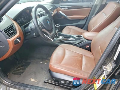 Zdjęcie 7 z 12 samochodu: 2013 BMW X1 SDRIVE28I VIN:WBAVM1C57DVL64316 - miniatura