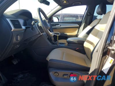 Zdjęcie 7 z 13 samochodu: 2023 VOLKSWAGEN ATLAS CROSS SPORT SE VIN:1V2WE2CA4PC212547 - miniatura