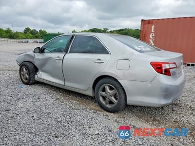 Drugie zdjęcie samochodu z przodu: 2012 TOYOTA CAMRY L VIN:4T1BF1FK3CU628701 - miniatura
