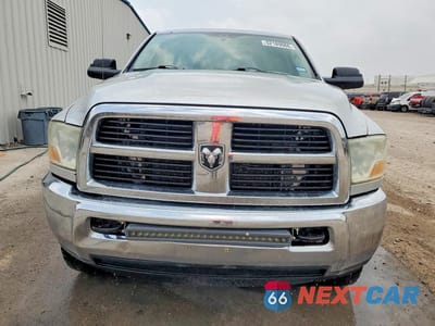 Piąte zdjęcie samochodu w środku: 2012 DODGE RAM 2500 ST VIN:3C6UD5HL6CG183073 - miniatura