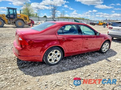 Trzecie zdjęcie samochodu z tyłu: 2010 FORD FUSION SE VIN:3FAHP0HA9AR201818 - miniatura