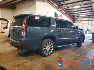 Trzecie zdjęcie samochodu z tyłu: 2020 CADILLAC ESCALADE ESV PREMIUM LUXURY VIN:1GYS4JKJ7LR160072 - miniatura